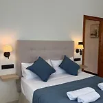 A&n Old Town Terrace House Andalusi *