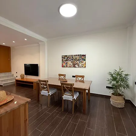 A&n Old Town Terrace House Andalusi * 벨레즈 말라가